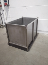 Stainless steel pallet box